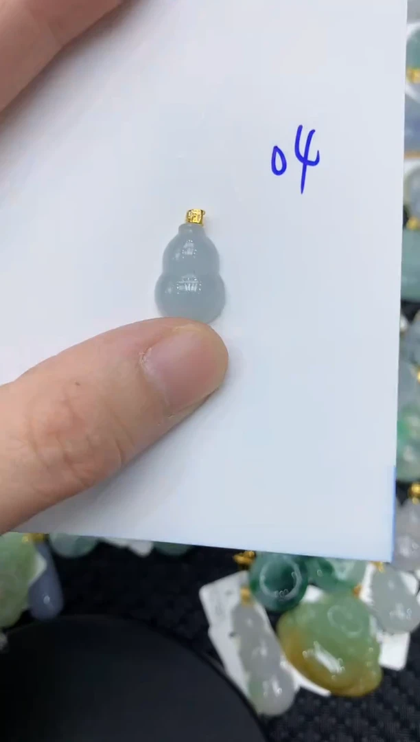 【闪购商品】翡翠颈饰18K金镶嵌1111111111111