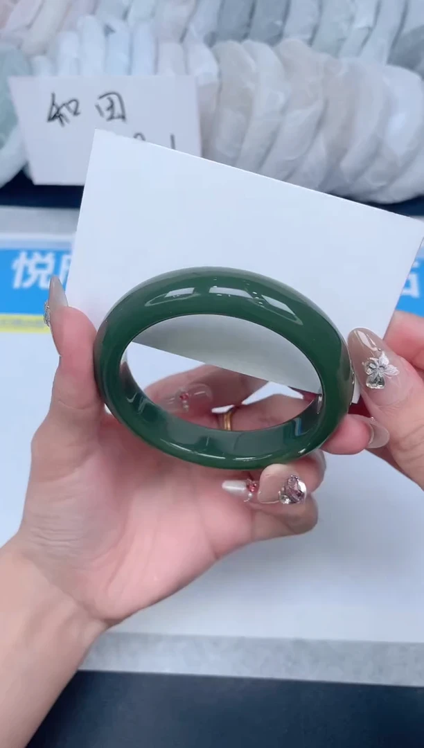 石英质玉手镯未镶嵌A301-56.6