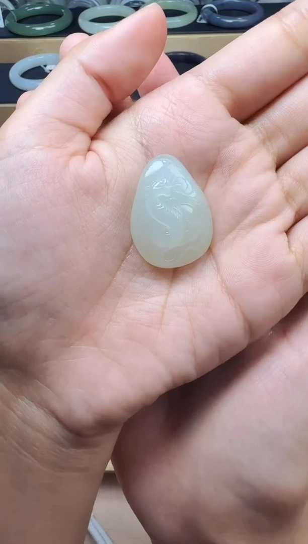 和田玉颈饰未镶嵌蛇03