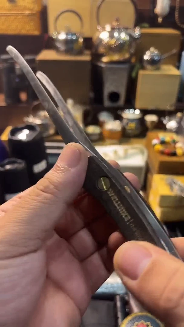 瓷片闪购商品 如图所示