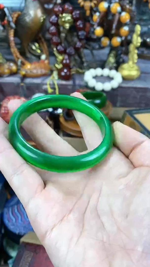 【闪购商品】和田玉（糖玉）手镯未镶嵌猪妹精品专属链接