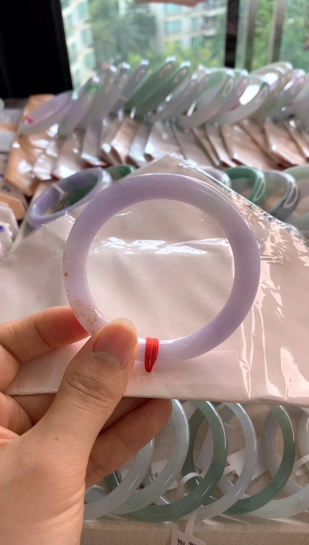 未镶嵌手镯翡翠55圆条樱花粉
