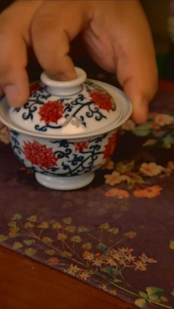 杯手工手绘杯杯很美丽