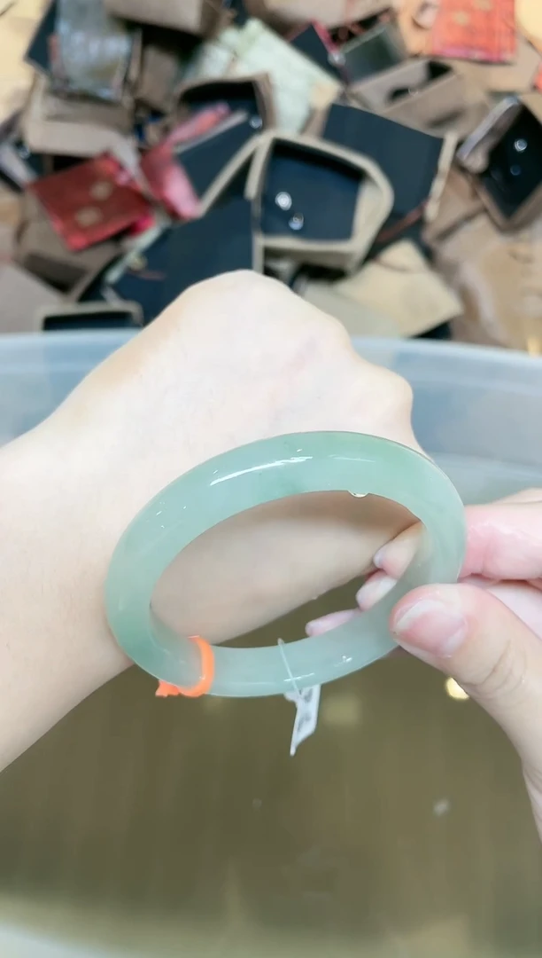 石英质玉手镯未镶嵌659-57