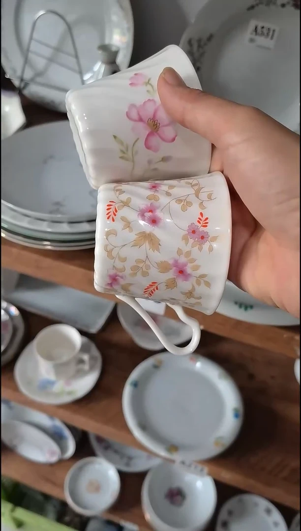 看*看海  中古商品 默认瑕疵 满20包邮 完美主义者慎拍