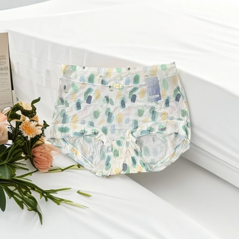 817#轻奢花女王裤桑蚕丝底裆高腰平角裤冰丝超薄凉感女士内裤