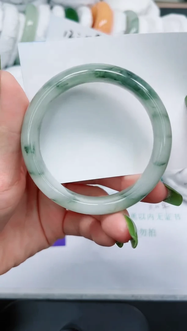 石英质玉手镯未镶嵌12/56