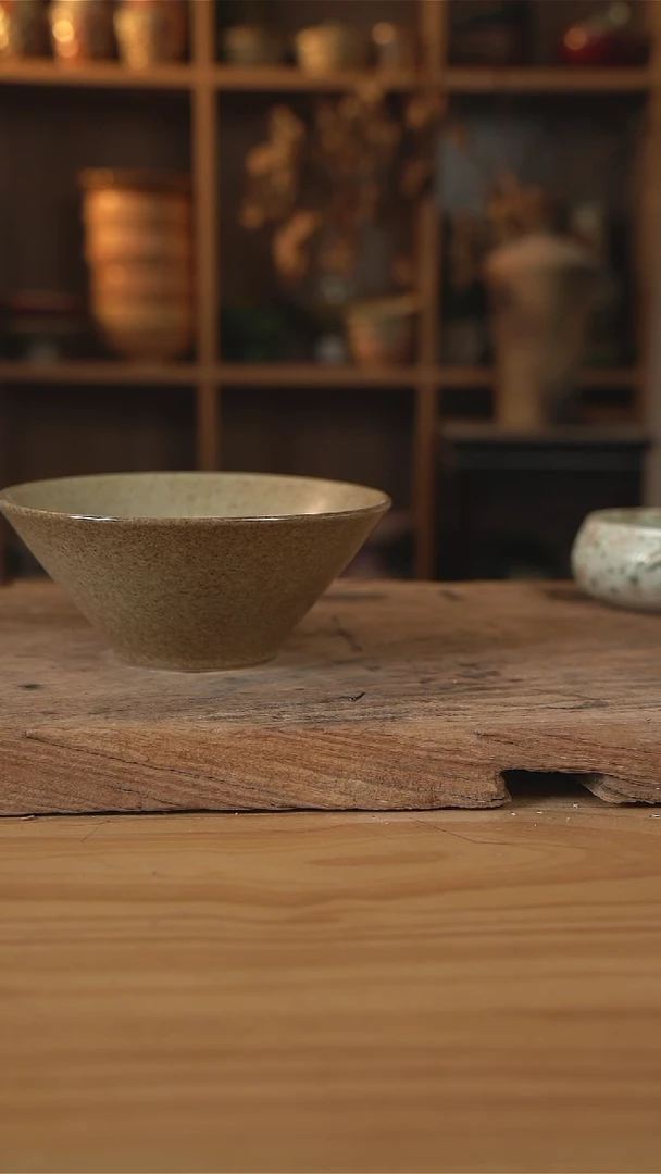 福利奶奶系列的丁*8英寸斗笠面碗