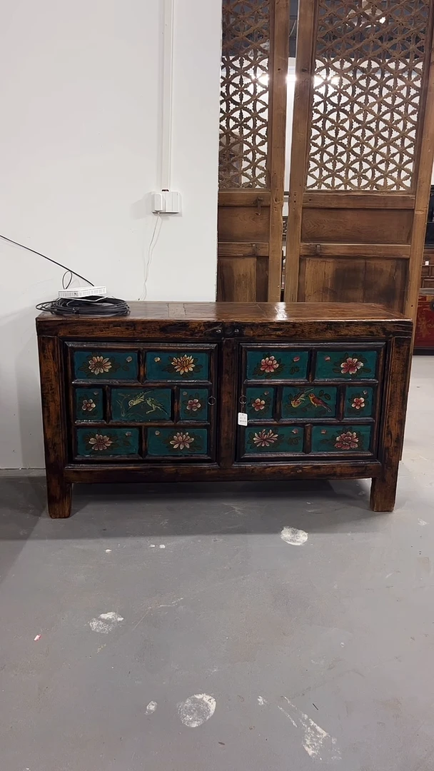 木（非红木类）泉**潺榆木材质镖柜双开门老物件