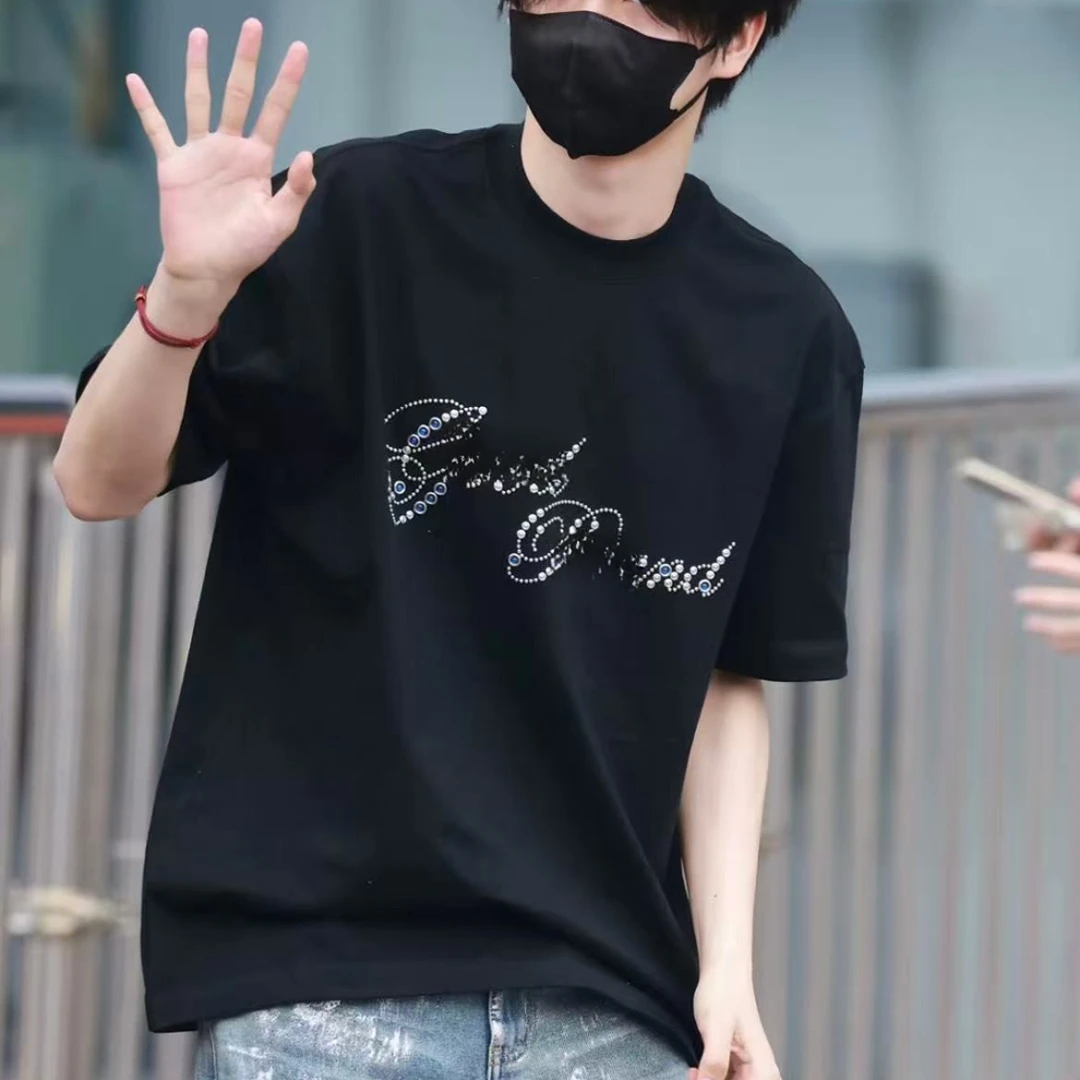 酱酱专属- 花体烫片小花轻奢时尚短袖