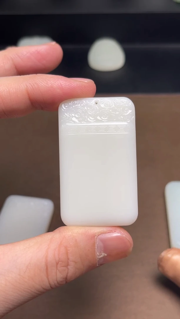 颈饰未镶嵌和田玉54