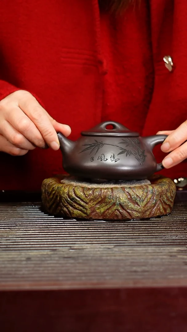 宜兴原矿紫砂壶茶壶宜兴原矿紫砂壶茶壶250C