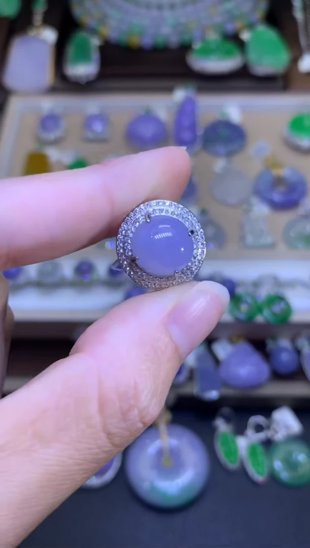 翡翠银S925镶嵌颈饰翡翠A货