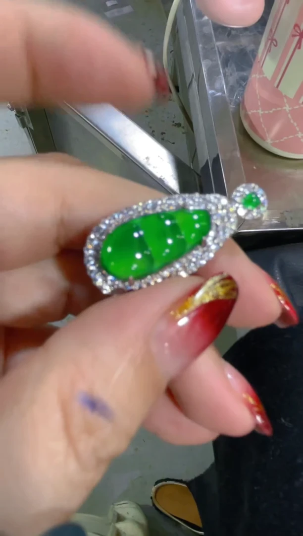 定制翡翠未镶嵌天然A货翡翠（多样性发货拍一件发件）