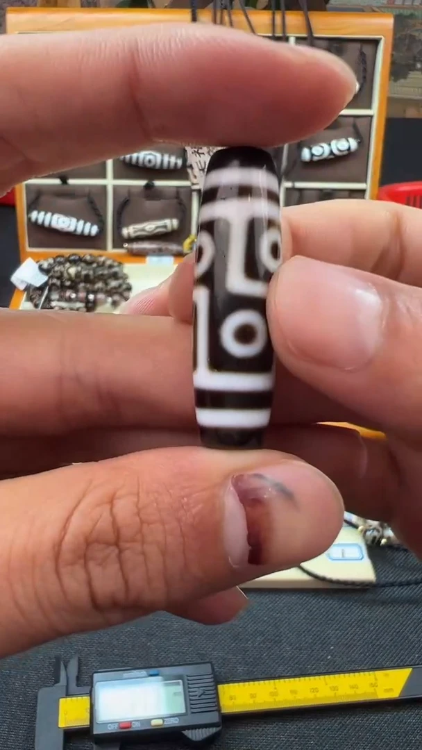 未镶嵌颈饰玛瑙/玉髓（覆膜）27.