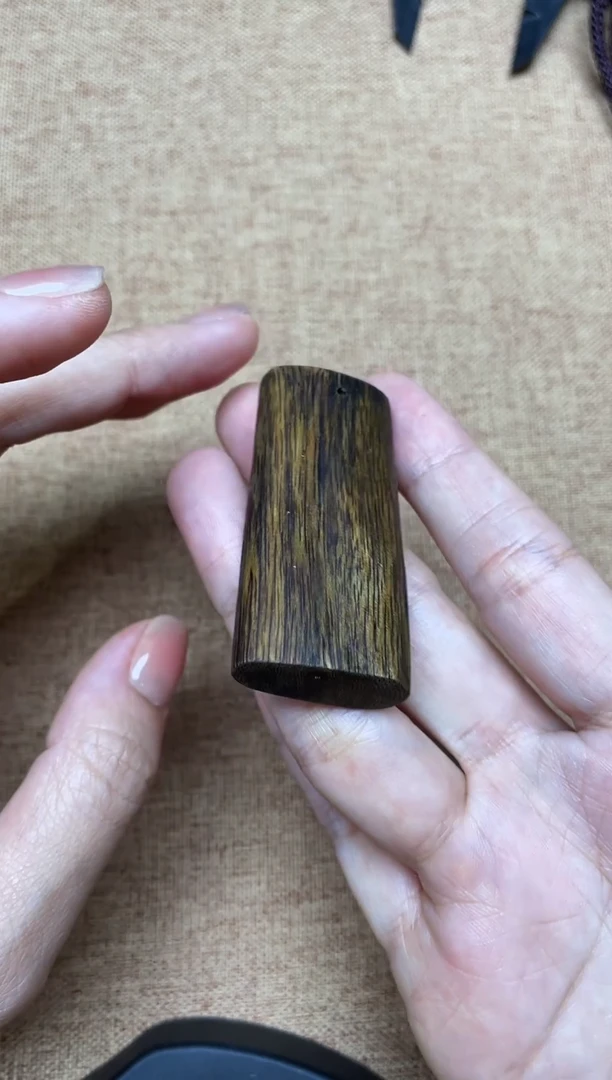 沉香吊坠棋楠红金猊吊坠多样性发其一