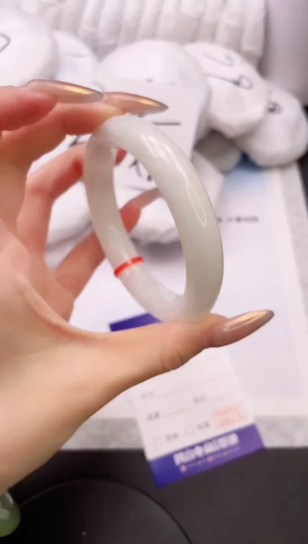 【闪购商品】和田玉手镯未镶嵌10K304-58