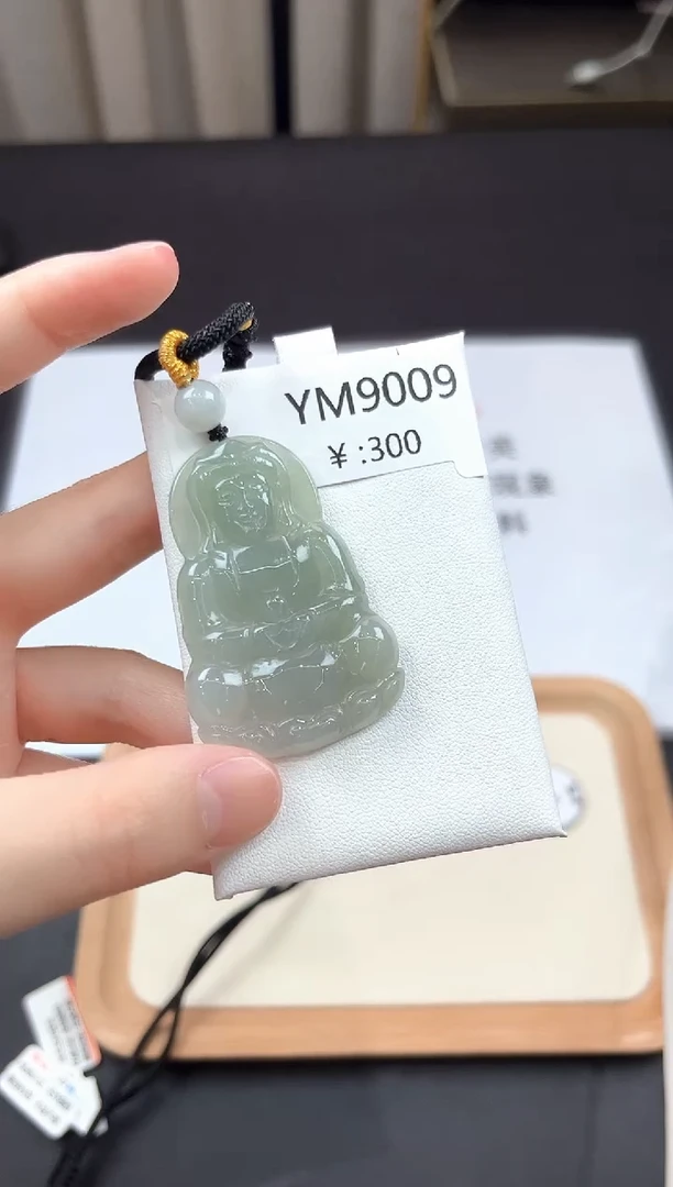 翡翠未镶嵌颈饰YM9009冰绿观音