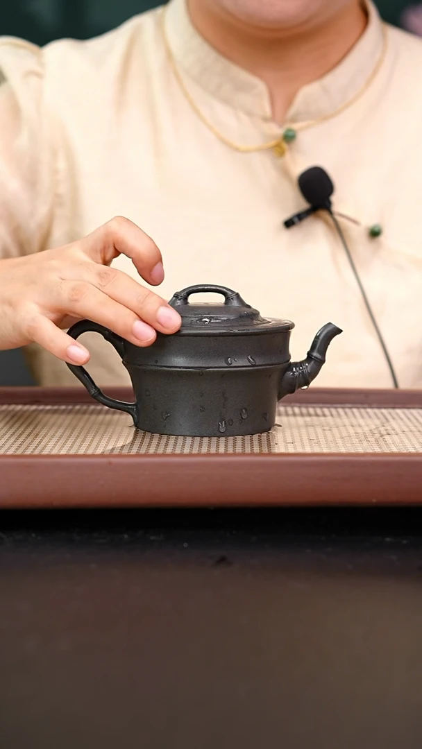 茶壶紫砂蟹壳青捂灰曲竹200