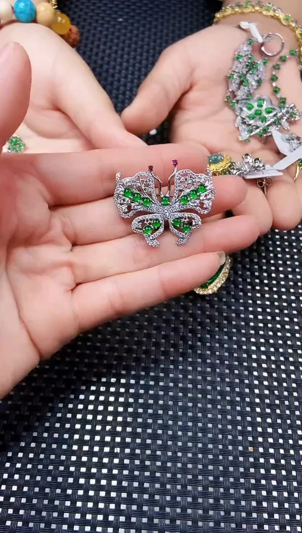 【闪购商品】翡翠吊坠(不含链)未镶嵌111111111