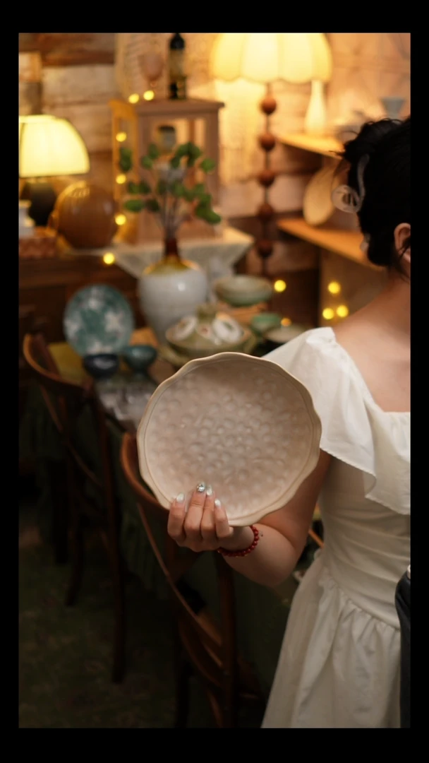 瓷片蔓心手工陶瓷盘子