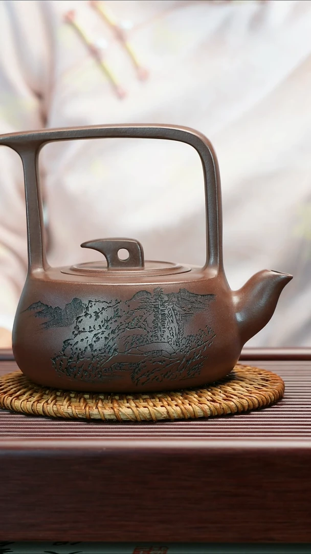 茶壶紫砂景舟八式 - 雨露天星提梁  韩美林设计  吴建春制