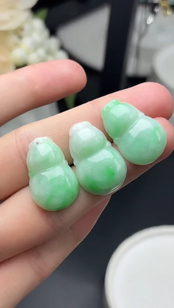 未镶嵌挂件翡翠K733-1208葫芦{小}多样性1件