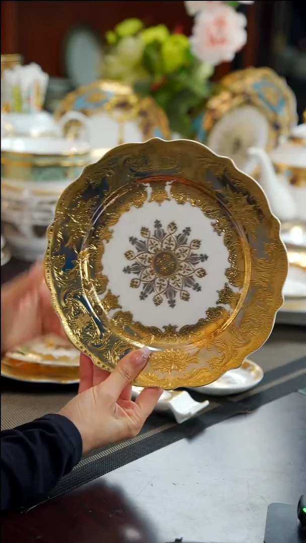 瓷片9英寸平盘 正品