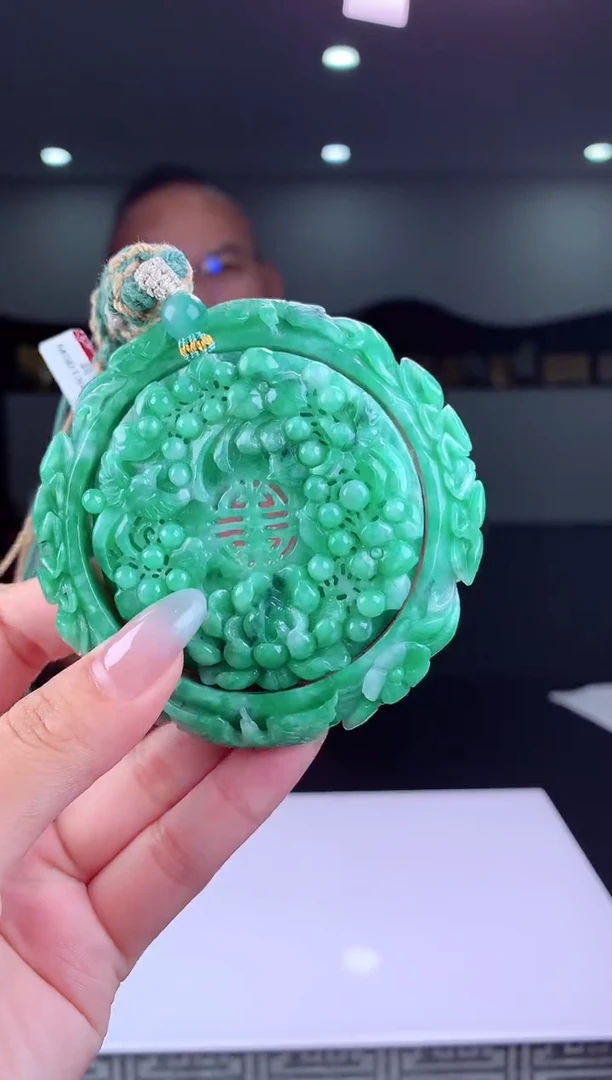 未镶嵌定制翡翠天然翡翠（拍一发一)