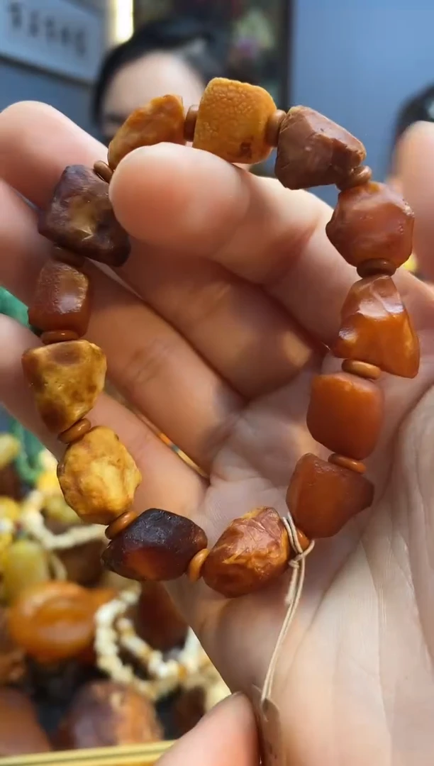 未镶嵌琥珀手串手串