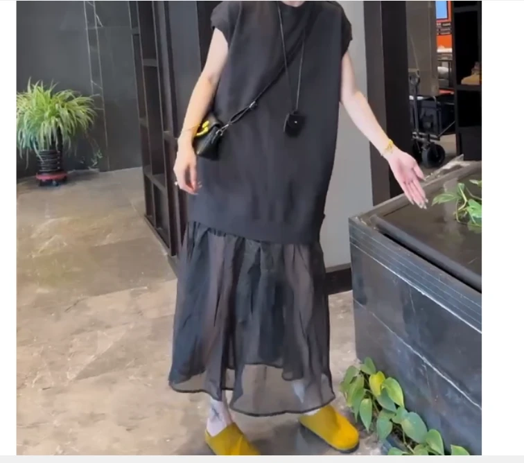 2025夏季新款网红同款洋气减龄气质休闲上衣短裤两件套叶o