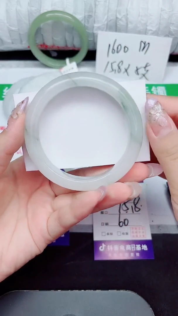 未镶嵌手镯石英质玉67-60/61