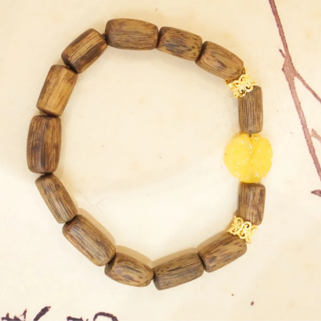 【花眠】海南尖峰岭莺歌绿奇楠卡6树心油DIY手串