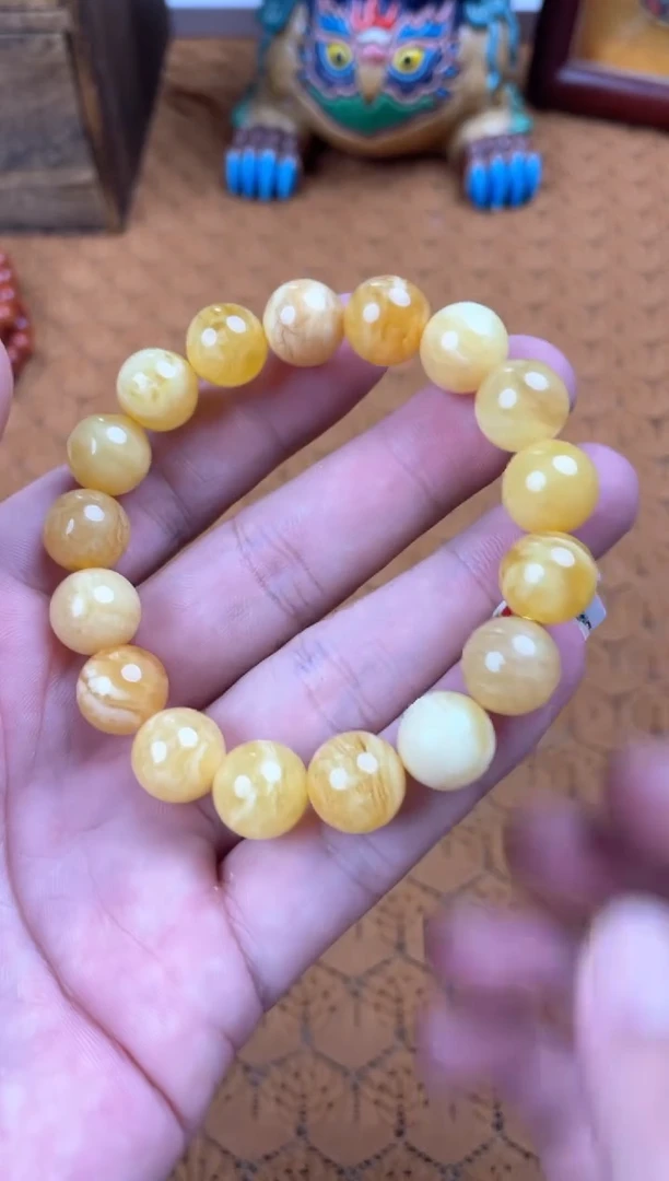 未镶嵌蜜蜡裸石WML8327多样性发其中一件