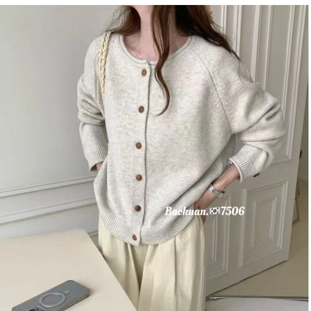 女装纯色时尚韩版毛针织衫长袖秋季开衫圆领小马标针织衫女