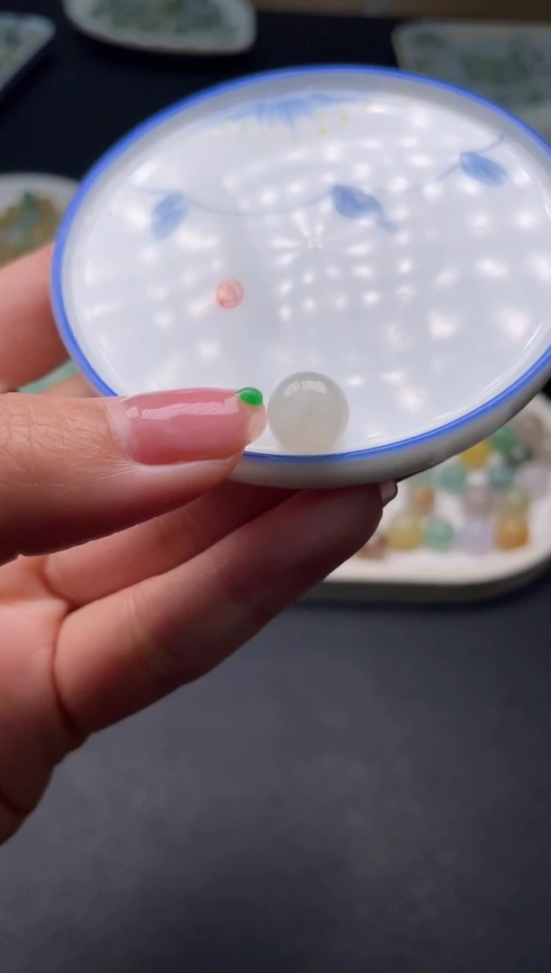 【闪购商品】翡翠颈饰未镶嵌啊A266