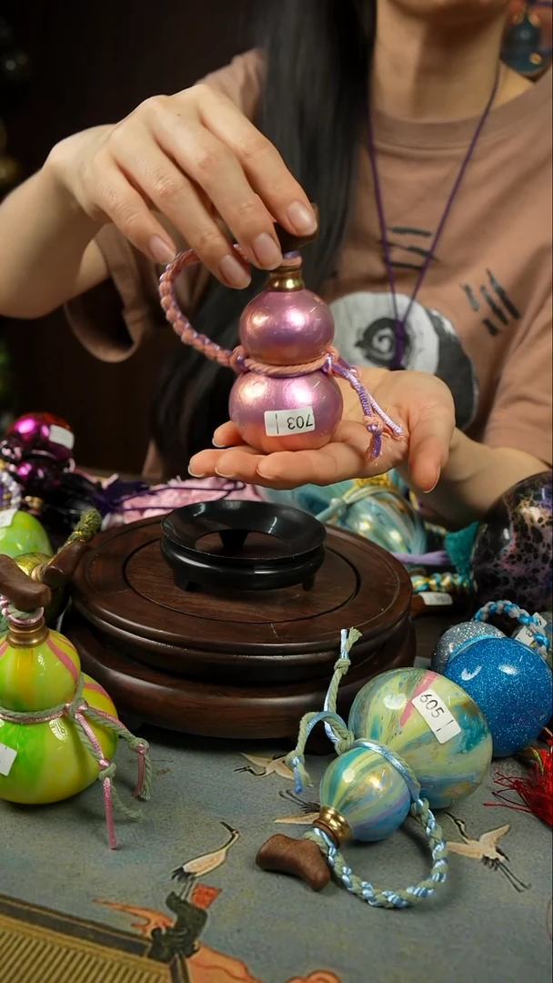 703号漂漆30ml开口小葫芦