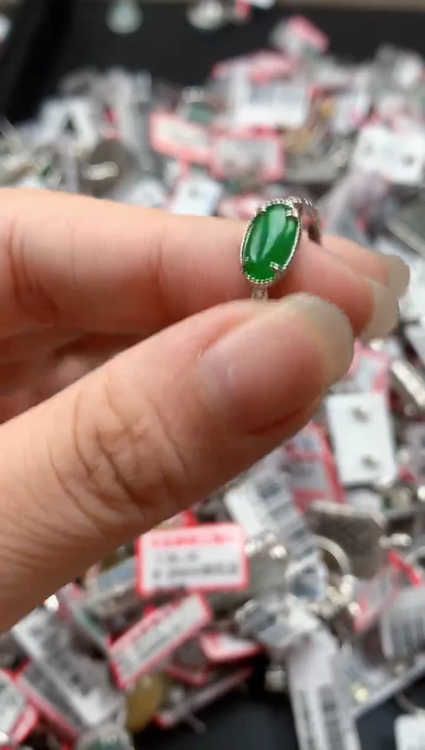 银S925镶嵌戒指翡翠天然A货缅甸翡翠