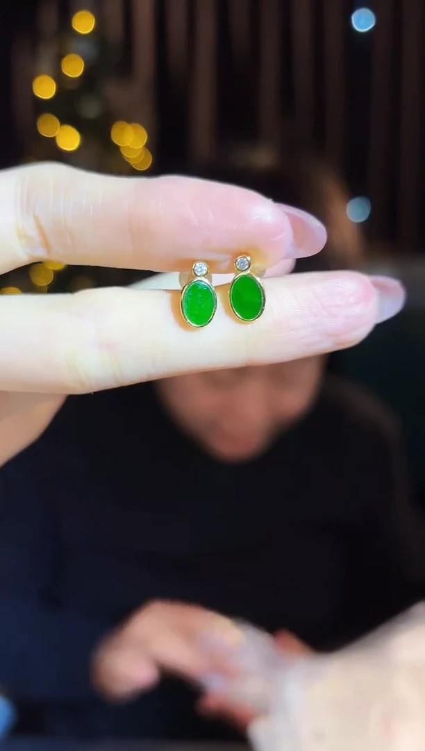 【闪购商品】翡翠耳饰未镶嵌1缅料A货/支持复检/一件