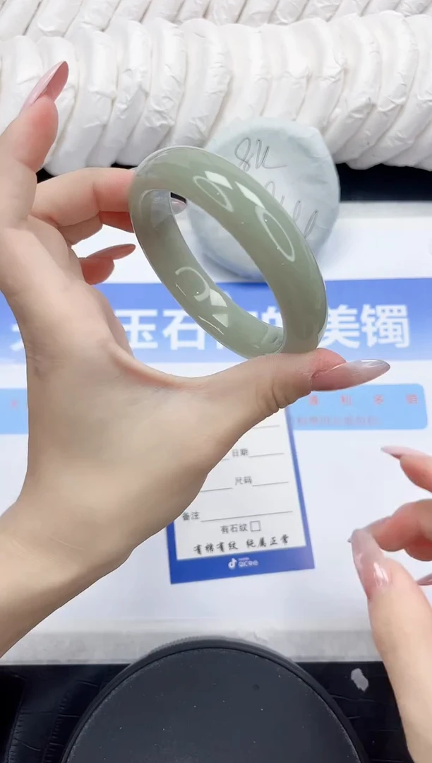 未镶嵌手镯石英质玉28-60