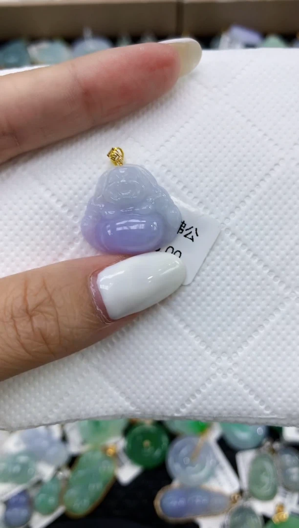 颈饰18K金镶嵌翡翠11111111111