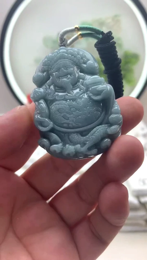 颈饰未镶嵌翡翠财神