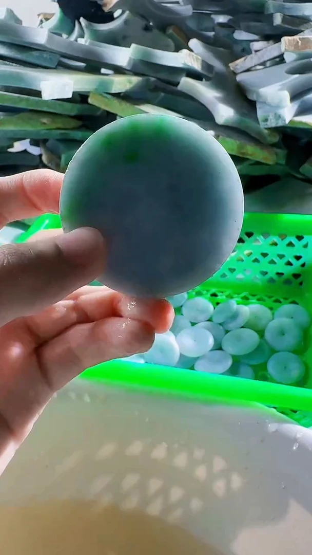 翡翠裸石缅甸翡翠A货文9903