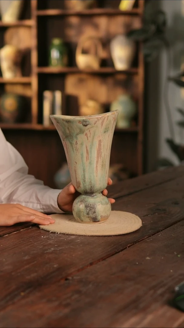 摆件26-116高25口14误差2无孔