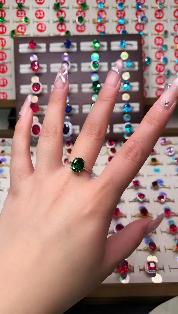 银S925镶嵌透辉石戒指8*10 银托