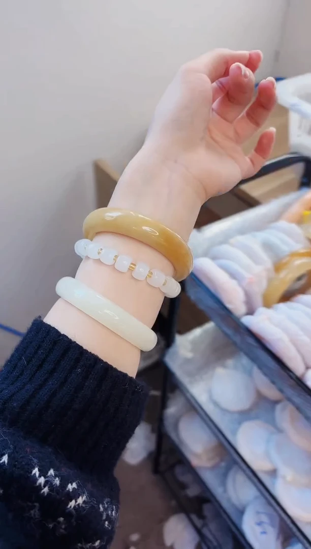 【闪购商品】石英质玉手镯未镶嵌253-财气镯圈口58