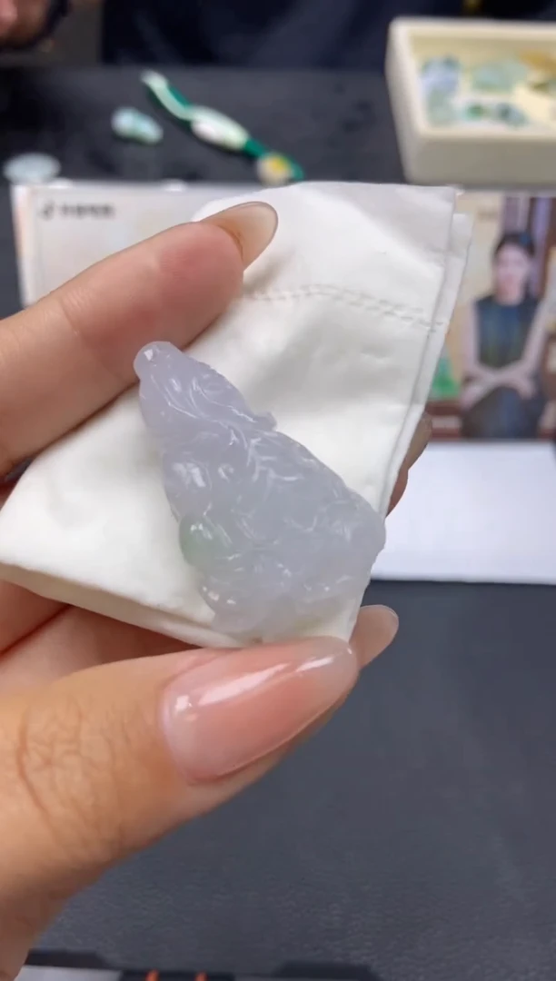【闪购商品】定制翡翠未镶嵌天然翡翠A货168