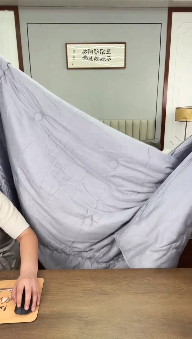 蛋白纤维蓝色色纺绒春秋被200*230三斤填充物10%大豆（微瑕）