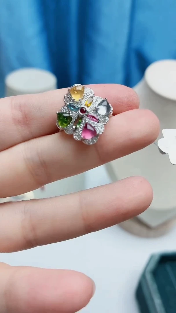 银S925镶嵌戒指碧玺1110ZB040产品一个（多样性）