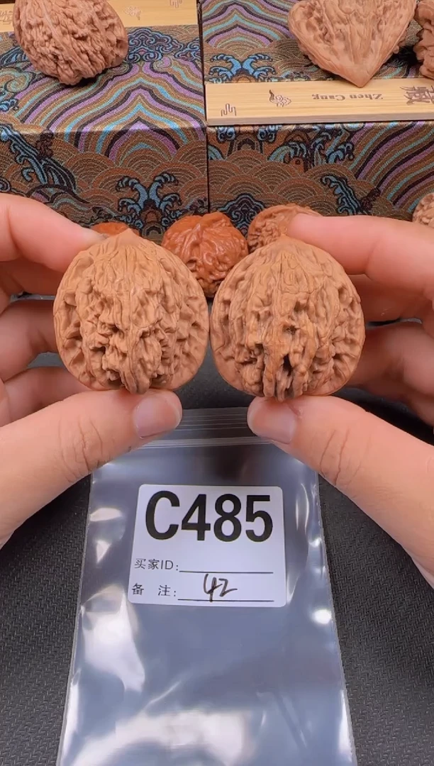 吊坠文玩核桃42麦虎485